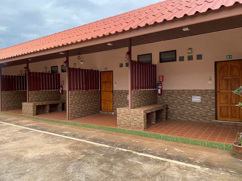 Richmond Resort (Room on Request , Key deposit 100 THB)