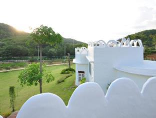 The Buda Resort Muaklek