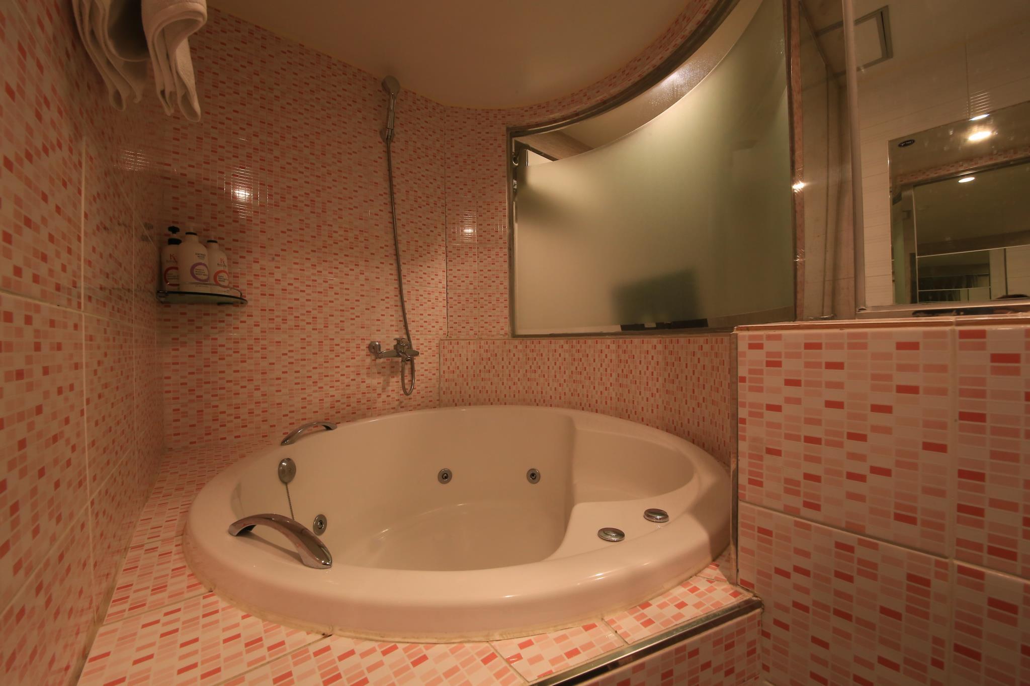 โรงแรมเอ็ม สตอรี