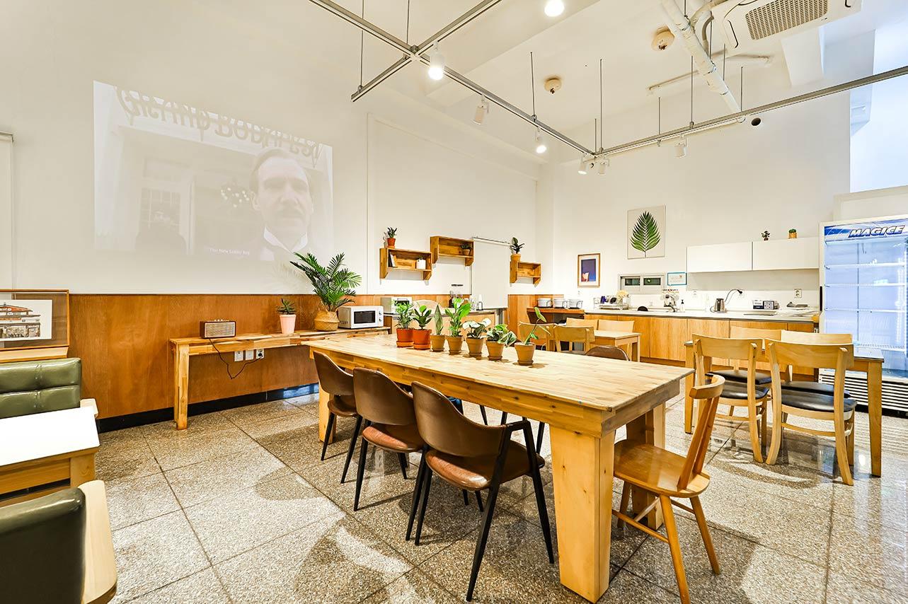 เซียล มินิโฮเต็ล