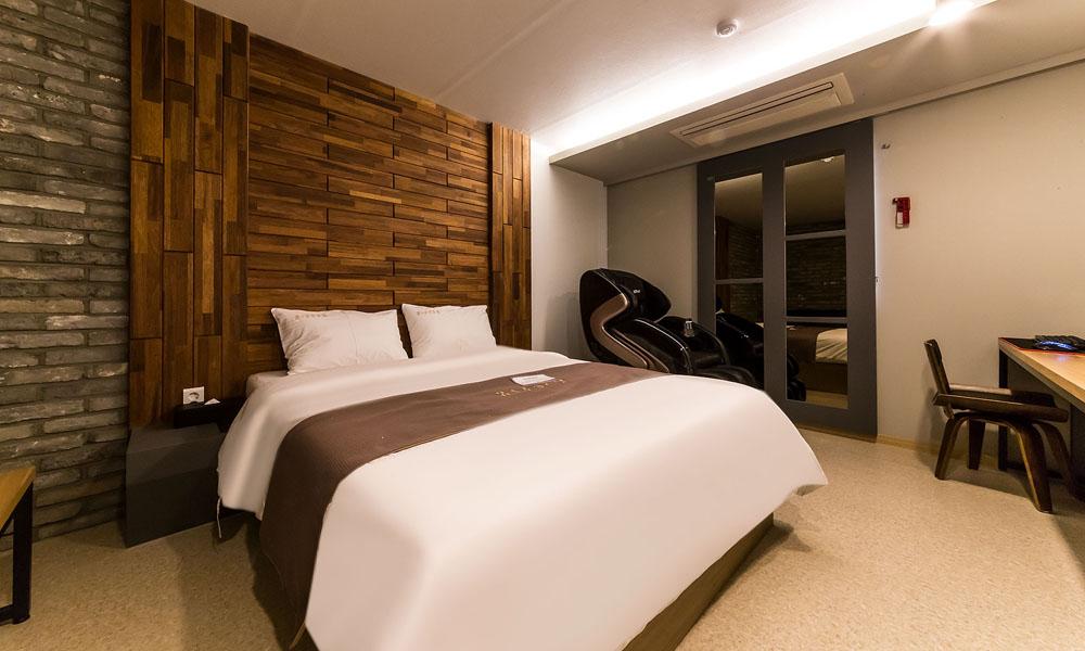 ดรีม พาเลซ (กูเมกุงจอน) ดรีม พาเลซ (กูเมกุงจอน)