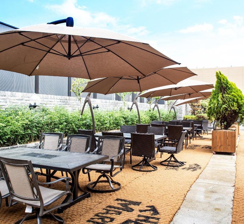 เดอะ มาร์ค โฮเต็ล