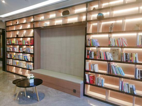 อาทัวร์ โฮเทล (ห้างสรรพสินค้าไชน่า รีซอร์ส วิเอ็นเซียง เขตลูหยาง เหอเฝย์) อาทัวร์ โฮเทล (ห้างสรรพสินค้าไชน่า รีซอร์ส วิเอ็นเซียง เขตลูหยาง เหอเฝย์)