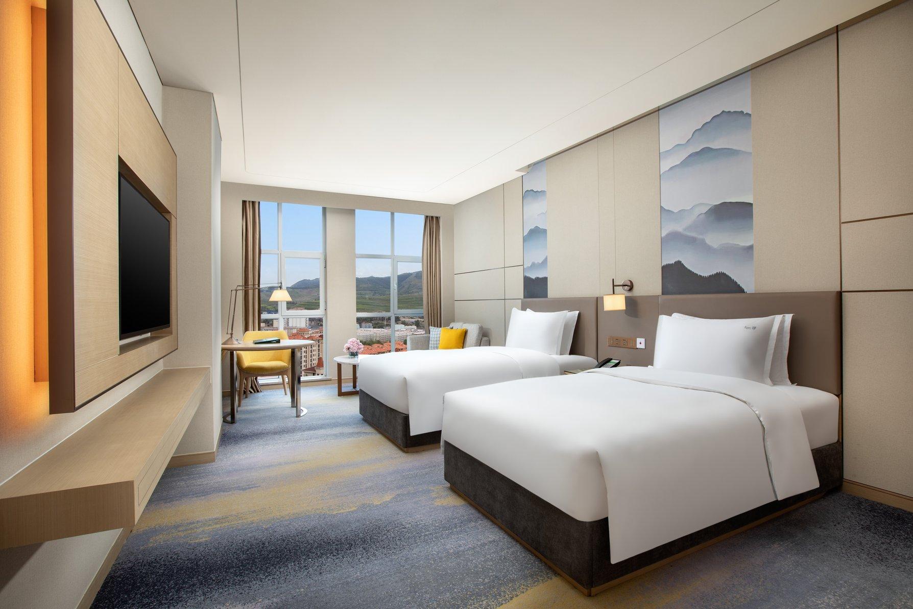 ฮอลิเดย์อินน์ ซีหนิง ต้าถง