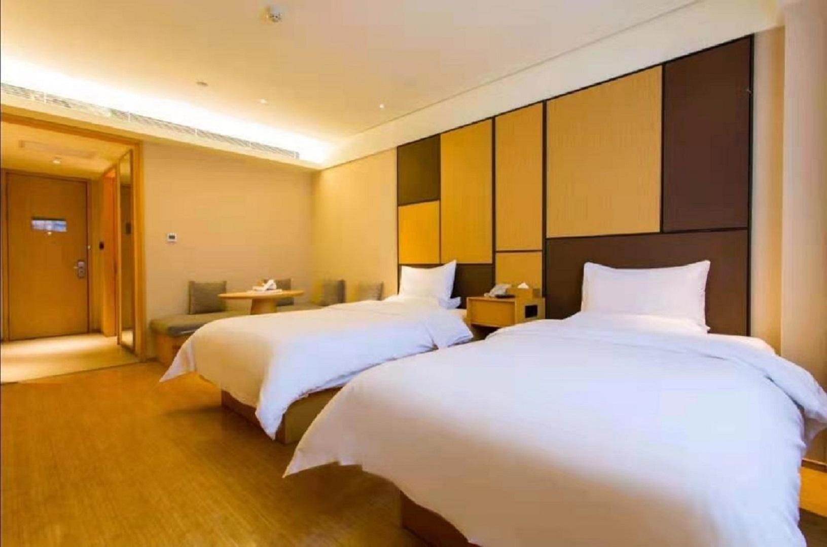 โรงแรมจี ซีหนิง ไห่หู นิวดิสทริค