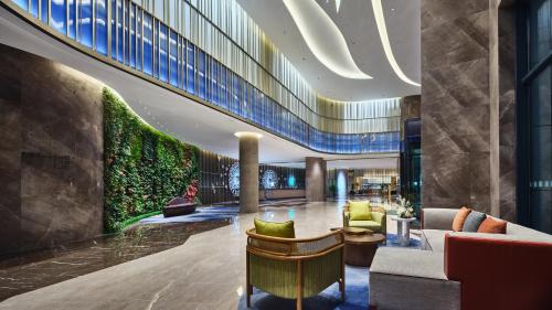 ฮอลิเดย์ อินน์ สีหนิง ฮอต-สปริง