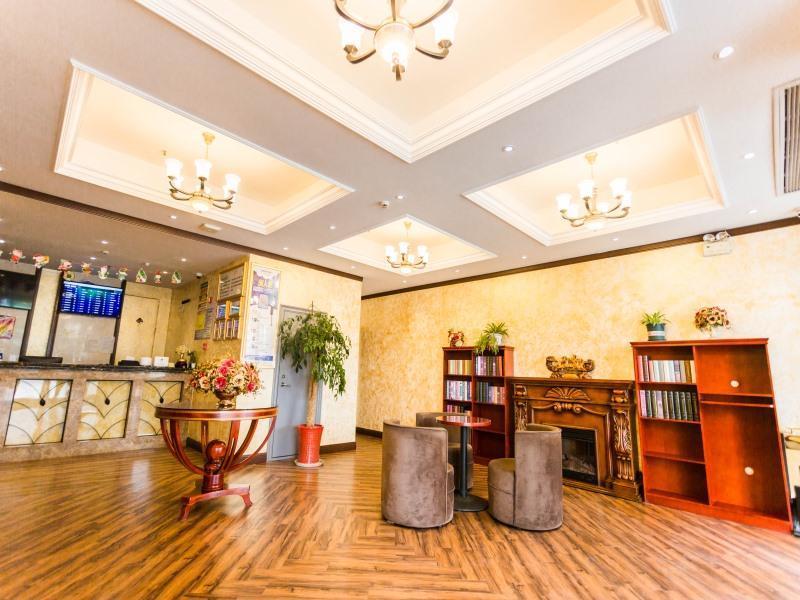 กรีนทรี อินน์ เจิ้นเจียง ตันหยาง ว่านชานพาร์ค เอ็กซ์เพรส โฮเทล