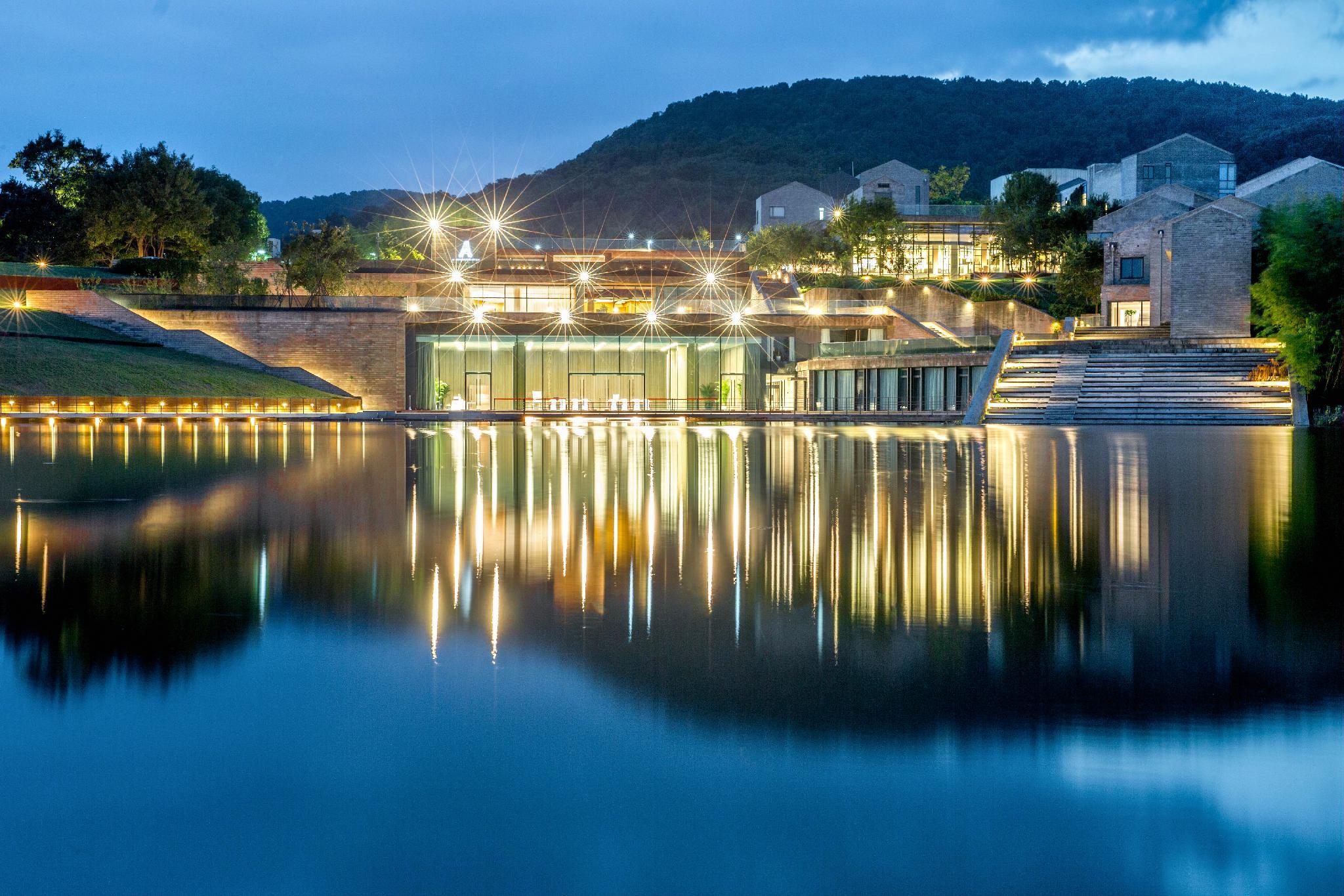 โรงแรมเดอะซีฟาง หนานจิง - ออโตกราฟ คอลเลกชัน