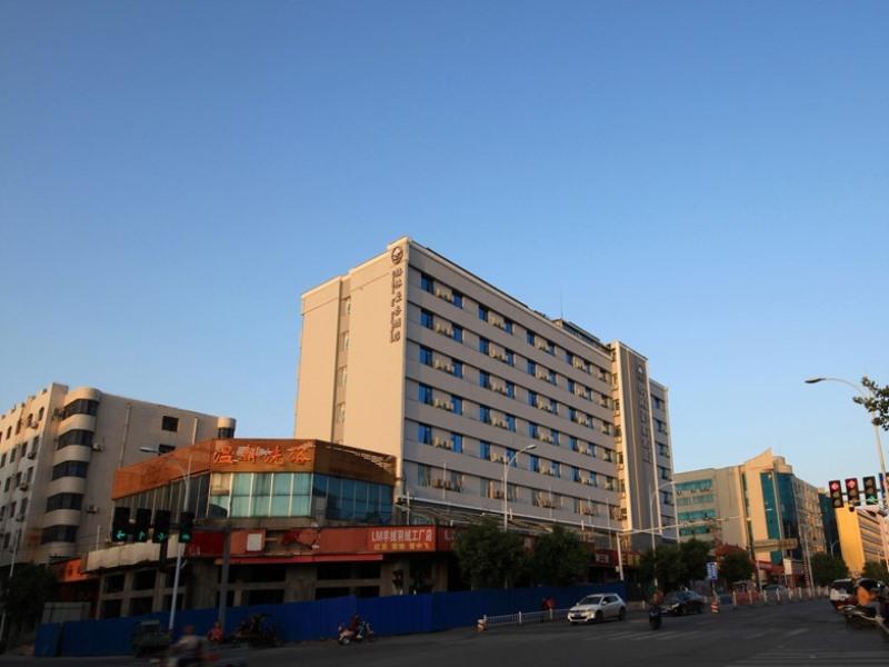 กรีนทรี อินน์ เจิ้งโจว กงอี้ ซินซิงโร้ด