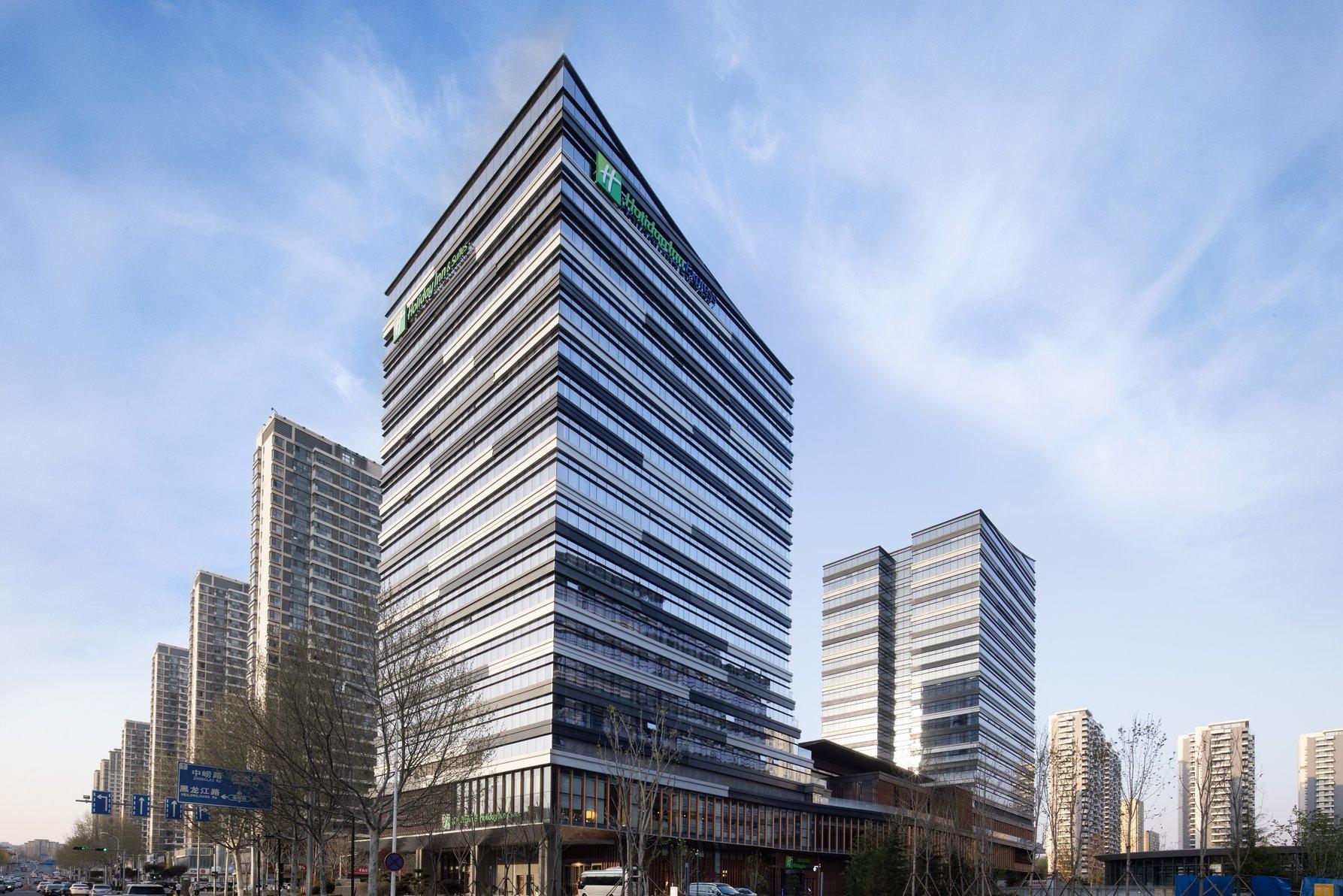 ฮอลิเดย์ อินน์ แอนด์ สวีท ชิงเต่า จินซุ่ย