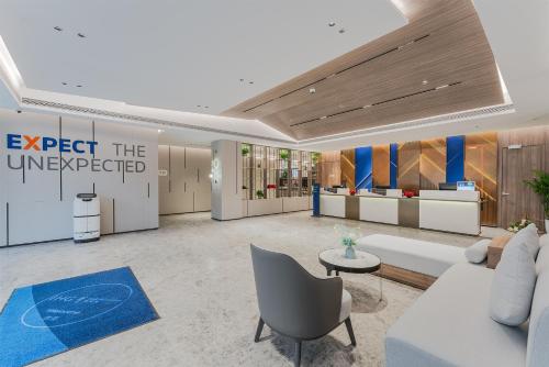 Holiday Inn Express Xi An North Station