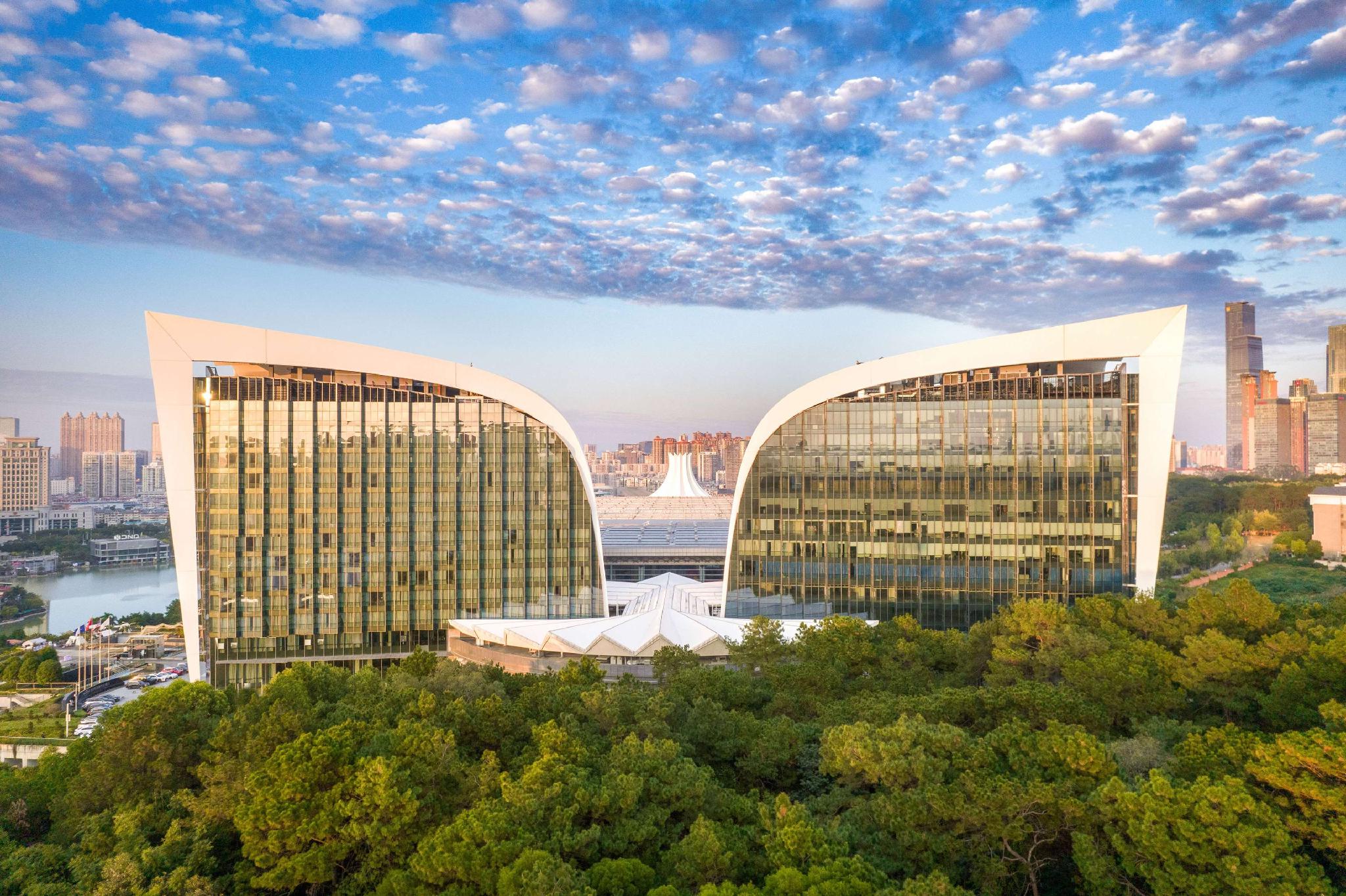 โฮเวิร์ด จอห์นสัน บาย วินด์แฮม ซีเอเอ็กซ์โปพลาซา หนานหนิง