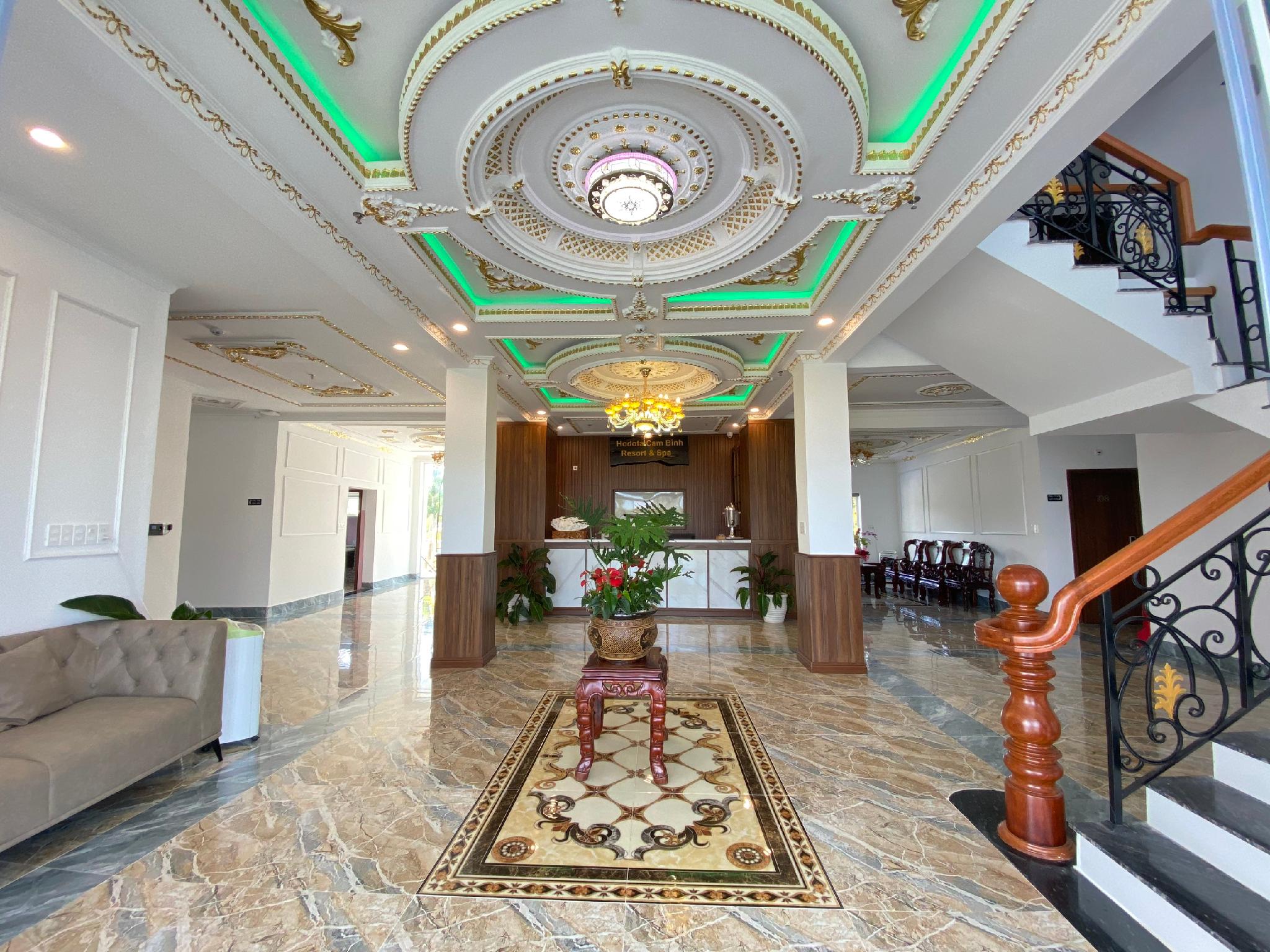 โฮโดตา กัม บินห์ รีสอร์ต แอนด์ สปา - ลากี บีช