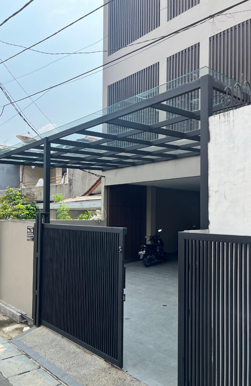 โรงแรม ทีเจ บราเธอร์ เซนเนน