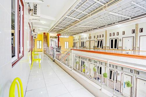 OYO 91795 โกส จีเฮล ชาริอาห์ OYO 91795 โกส จีเฮล ชาริอาห์