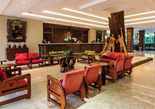 เดอะ เวสต์เลค โฮเต็ล แอนด์ รีสอร์ต ยกยาการ์ตา