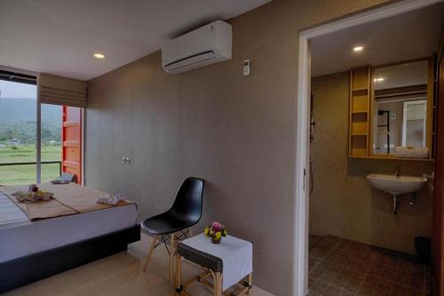 CUBI HAUS LOVINA