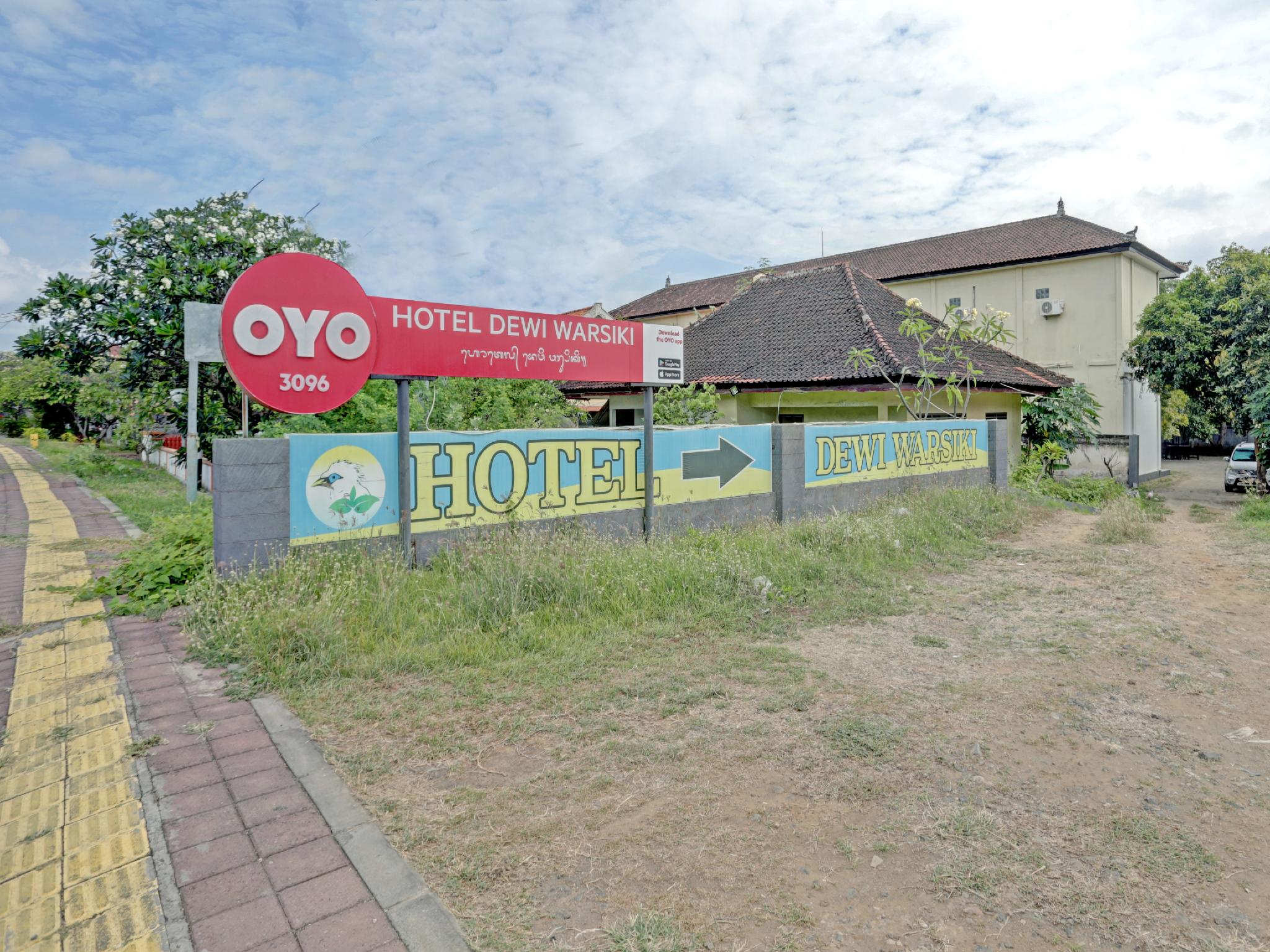 OYO 3096 Hotel Dewi Warsiki Near Gilimanuk Port