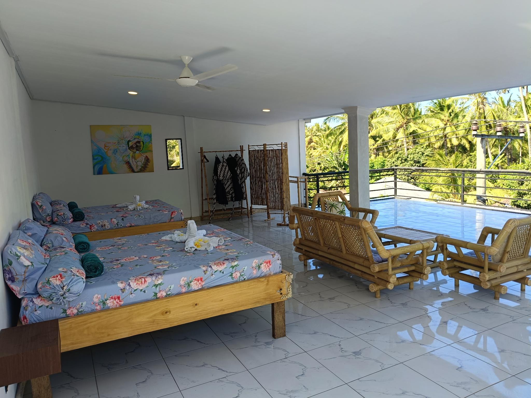Skylodge B&B