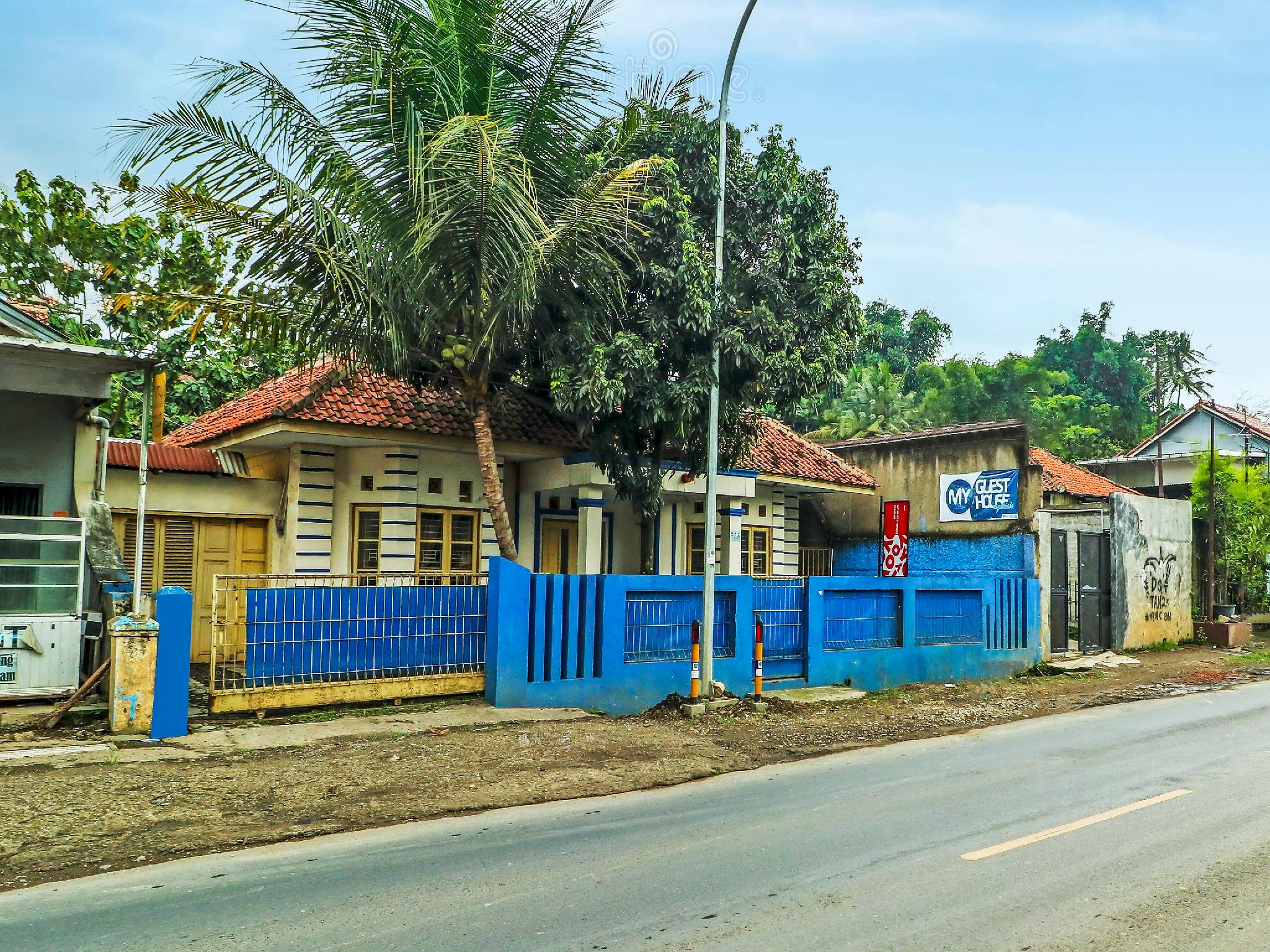 OYO 90892 My Guest House Syariah OYO 90892 My Guest House Syariah