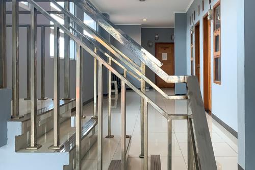 คารินส์ เกสต์เฮาส์ ชารีอะห์ เรดพาร์ทเนอร์ คารินส์ เกสต์เฮาส์ ชารีอะห์ เรดพาร์ทเนอร์