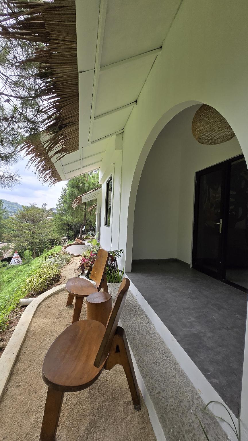 DRIAM RIVERSIDE RESORT