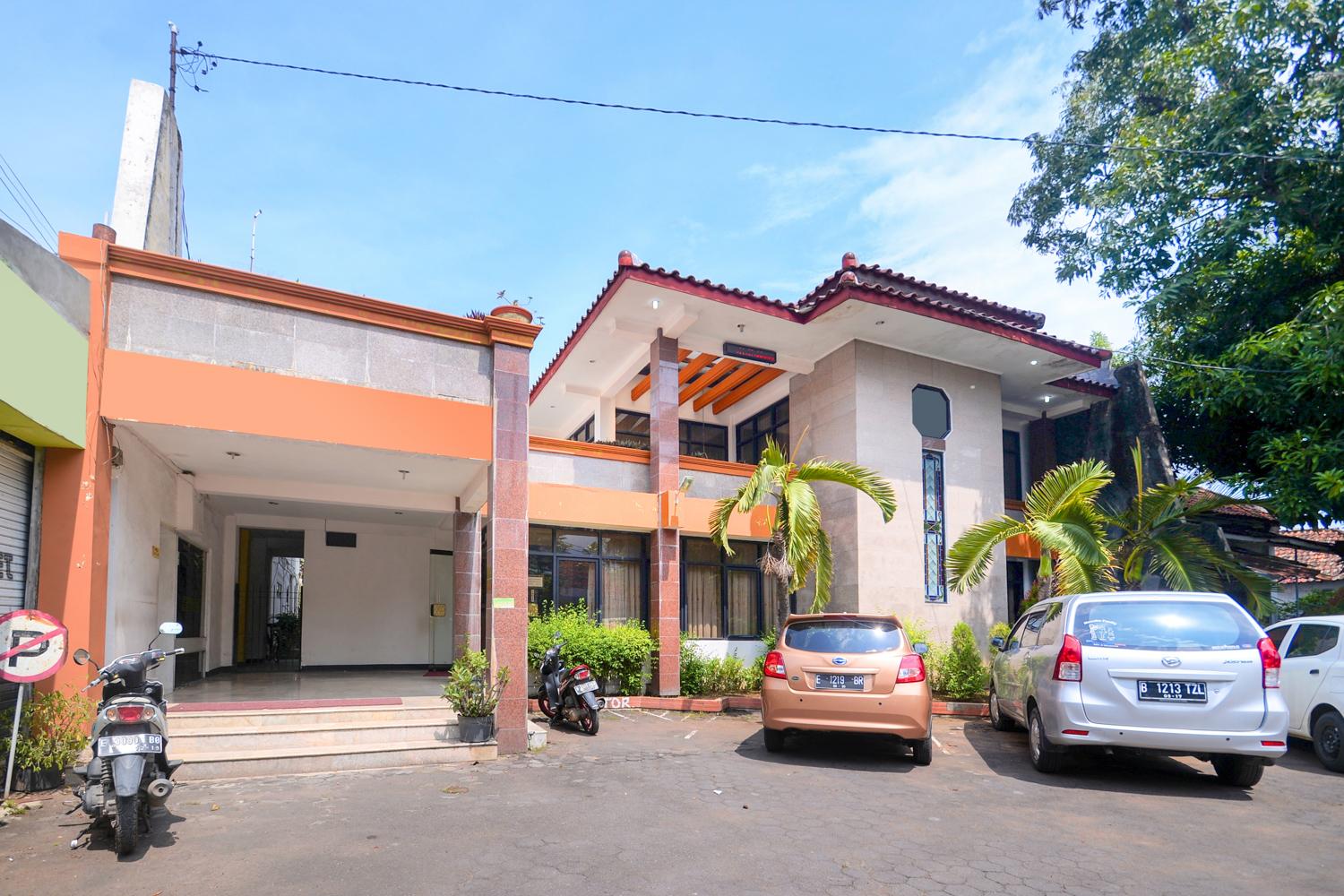 โรงแรมชาเรียะห์ คอร์โดวา จิเรบอน