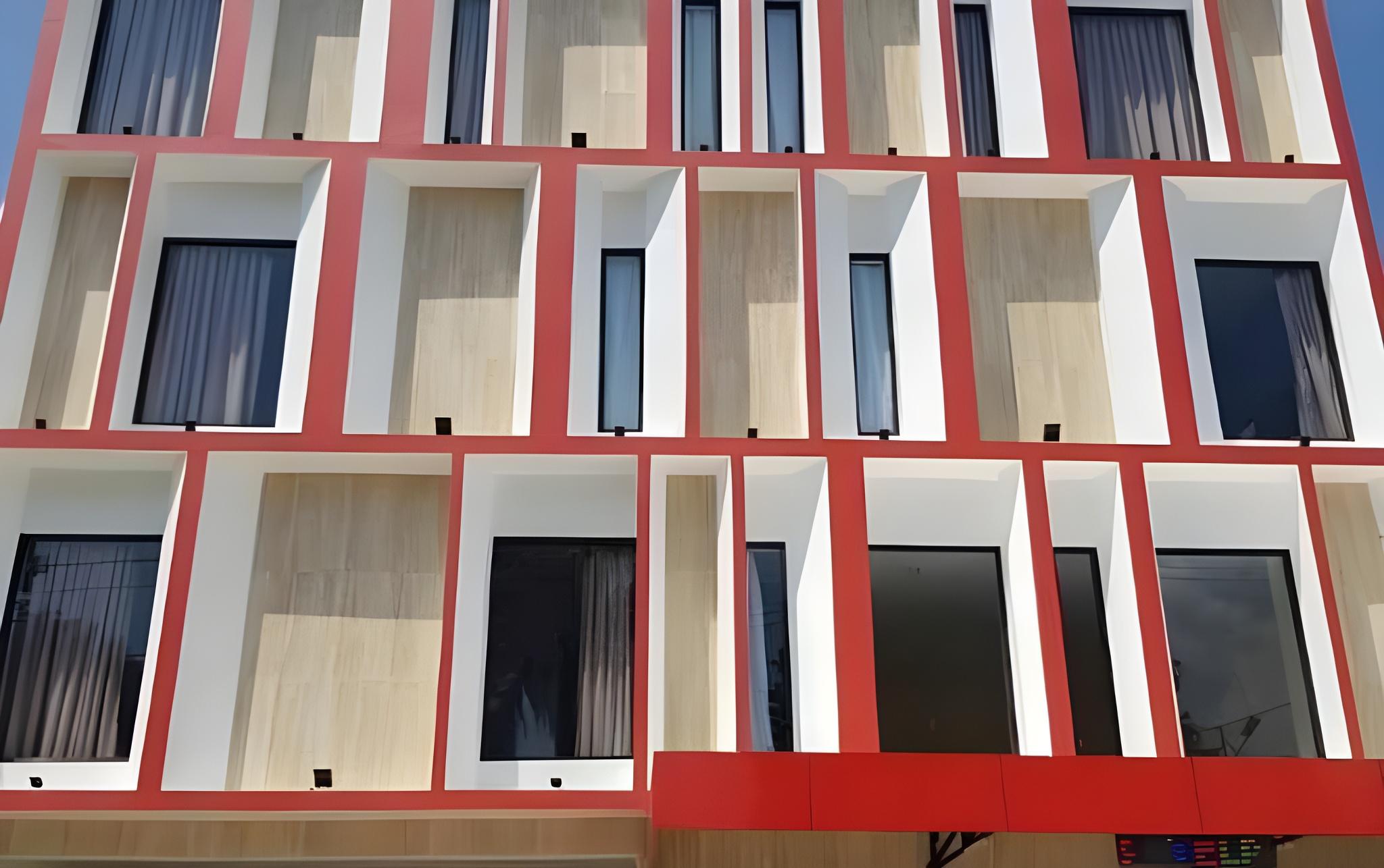 เอ็มเจส์ โฮเทล