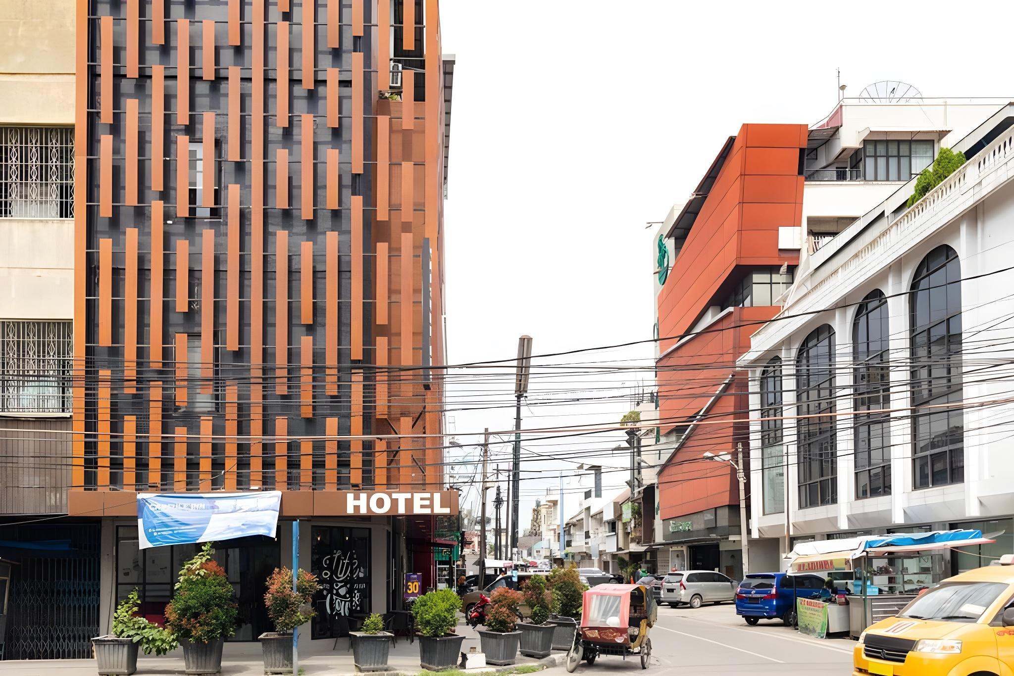 เรดดอร์ซ โฮสเทล แอท แคปซูล อินน์ เมดัน เรดดอร์ซ โฮสเทล แอท แคปซูล อินน์ เมดัน