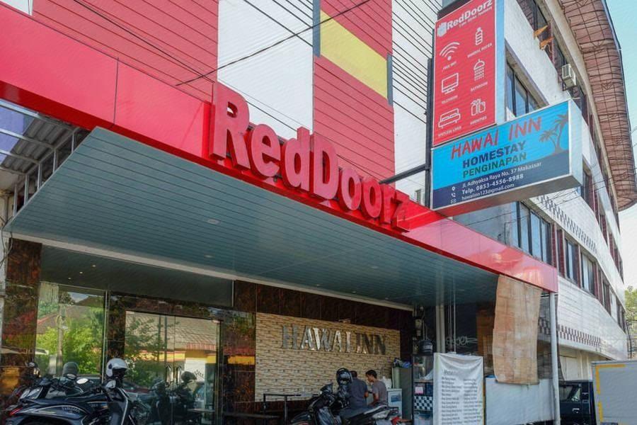 RedDoorz Plus @Hawai Inn Near Mall of Panakukang