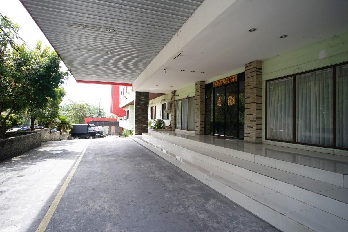 โอโย 2015 บันดารา โฮเต็ล บาลิกปาปัน