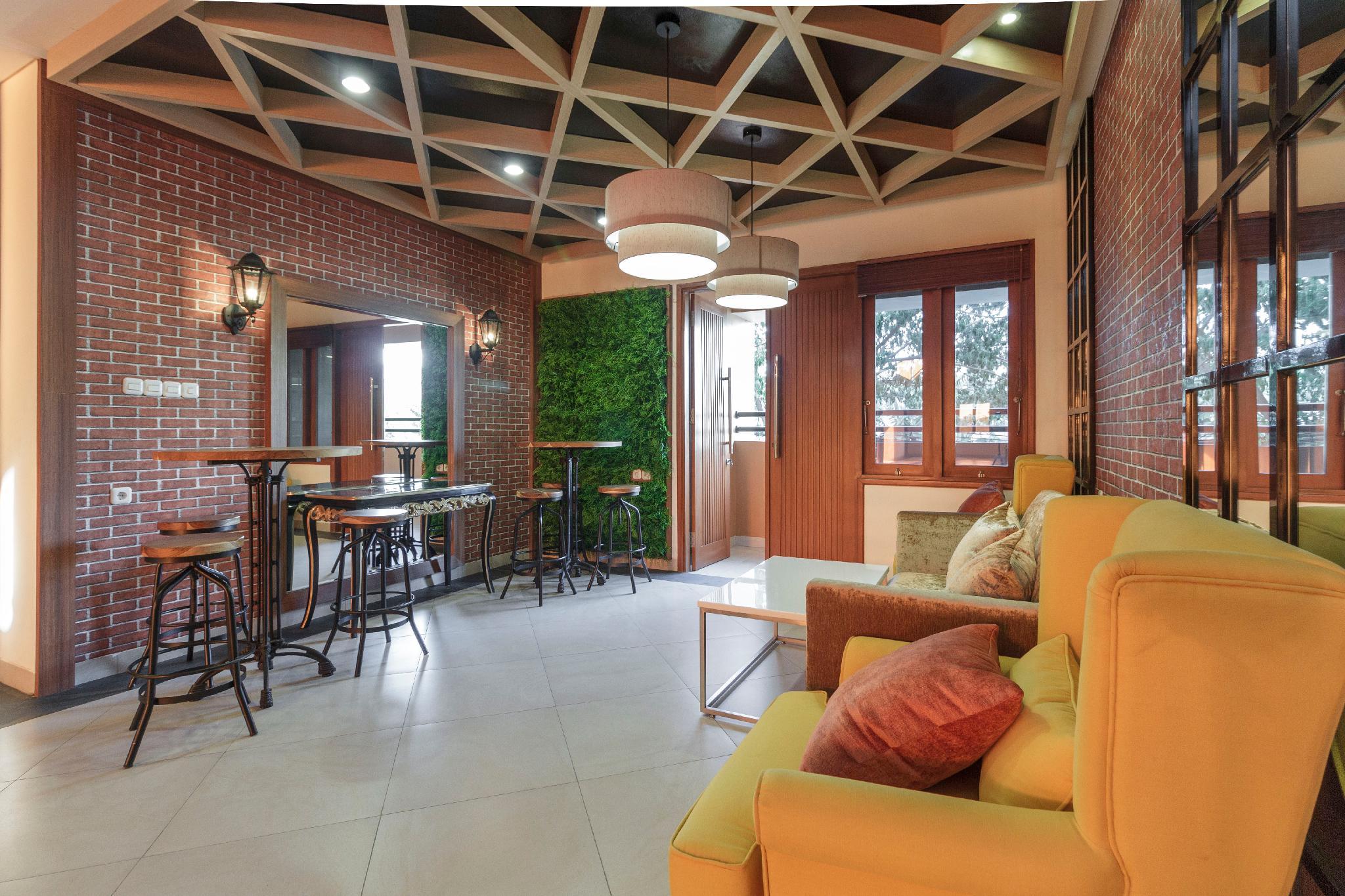 RedDoorz Plus @ CBD Bintaro RedDoorz Plus @ CBD Bintaro