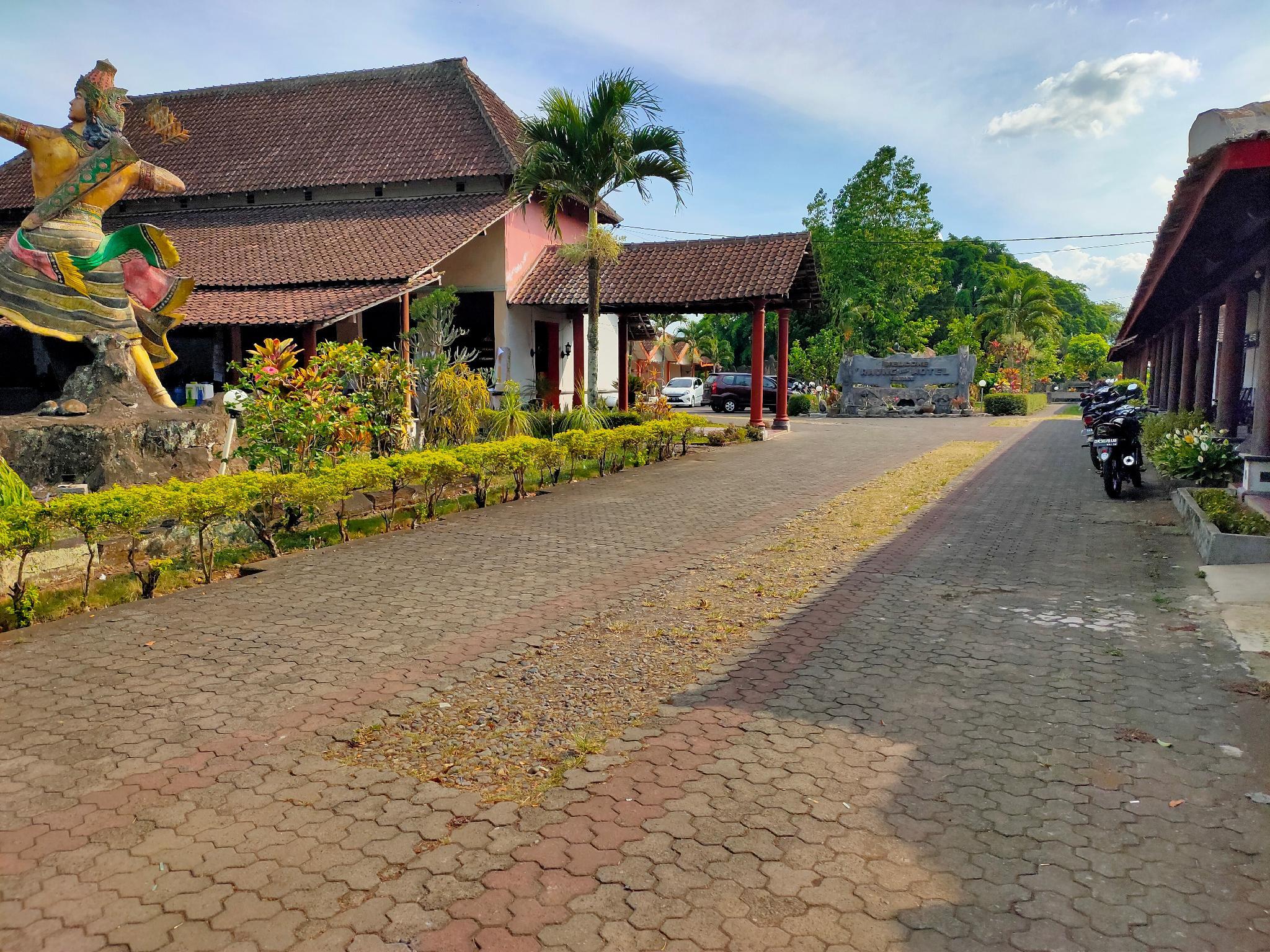 สปอต ออน 2465 โฮเต็ล รวง วิว