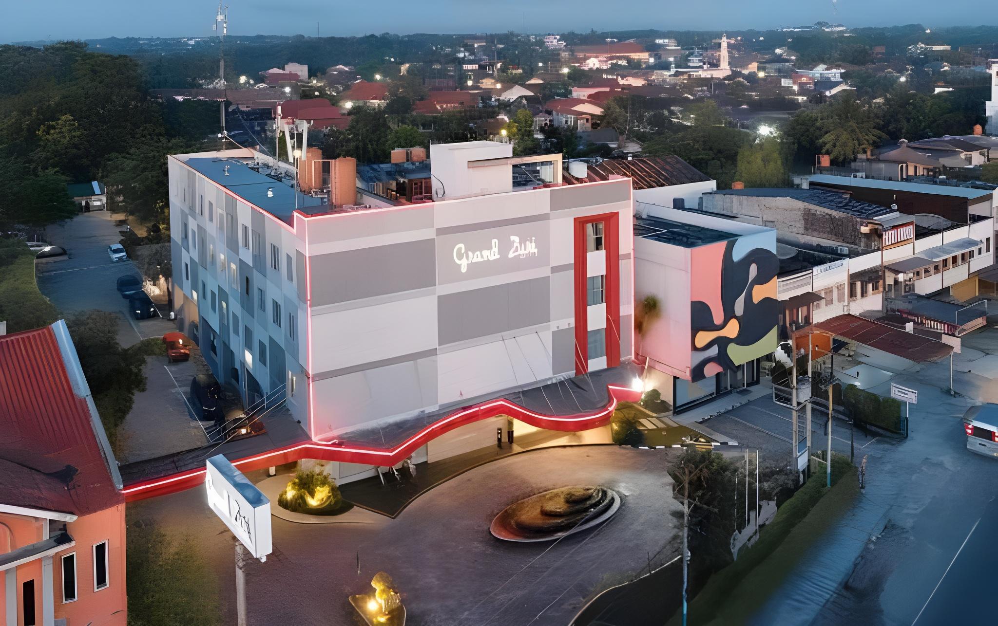 โฮเทล แกรนด์ ซูรี ดูรี โฮเทล แกรนด์ ซูรี ดูรี