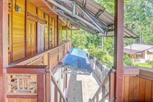 สปอต โอเอ็น 91799 โซโซโนปัน โฮมสเตย์ เนียร์ แลนตาแมล 8 มานาโด สปอต โอเอ็น 91799 โซโซโนปัน โฮมสเตย์ เนียร์ แลนตาแมล 8 มานาโด