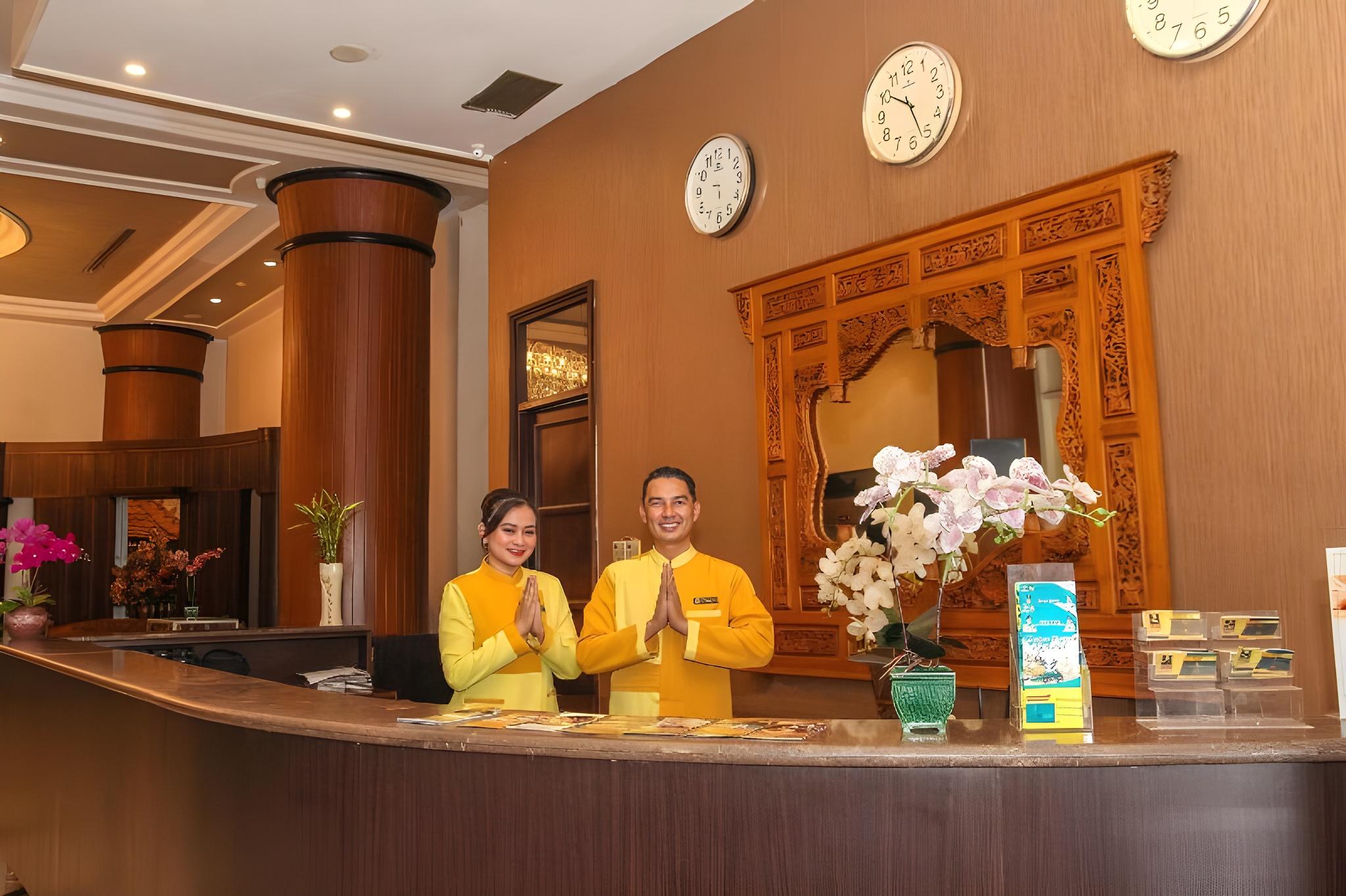 โรงแรม แกรนด์ คิว โกรอนตาโล โรงแรม แกรนด์ คิว โกรอนตาโล