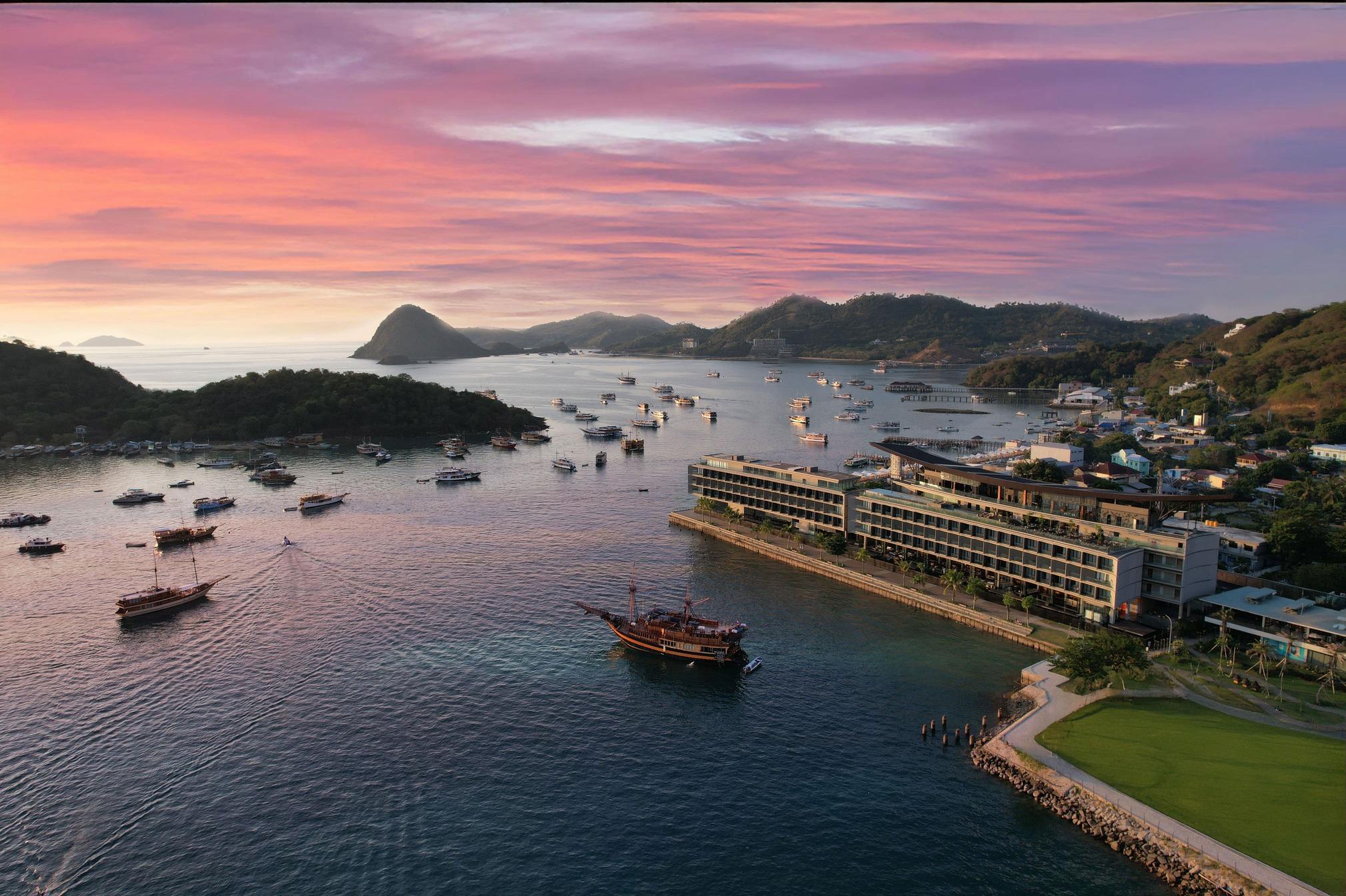 เมรุโอราห์ โคโมโด ลาบวน บาโจ