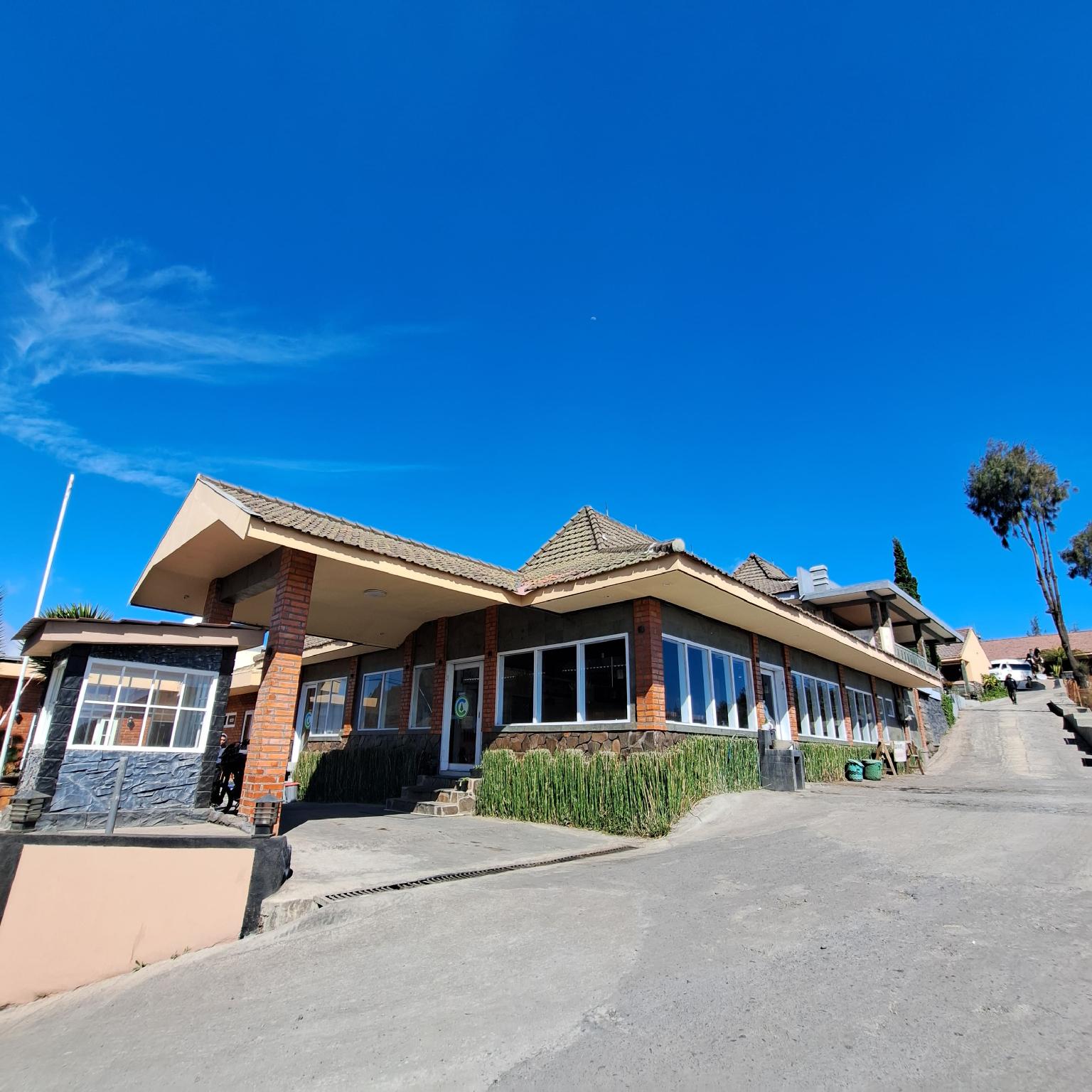 เซมารา อินดาห์ โฮเทล เซมารา อินดาห์ โฮเทล