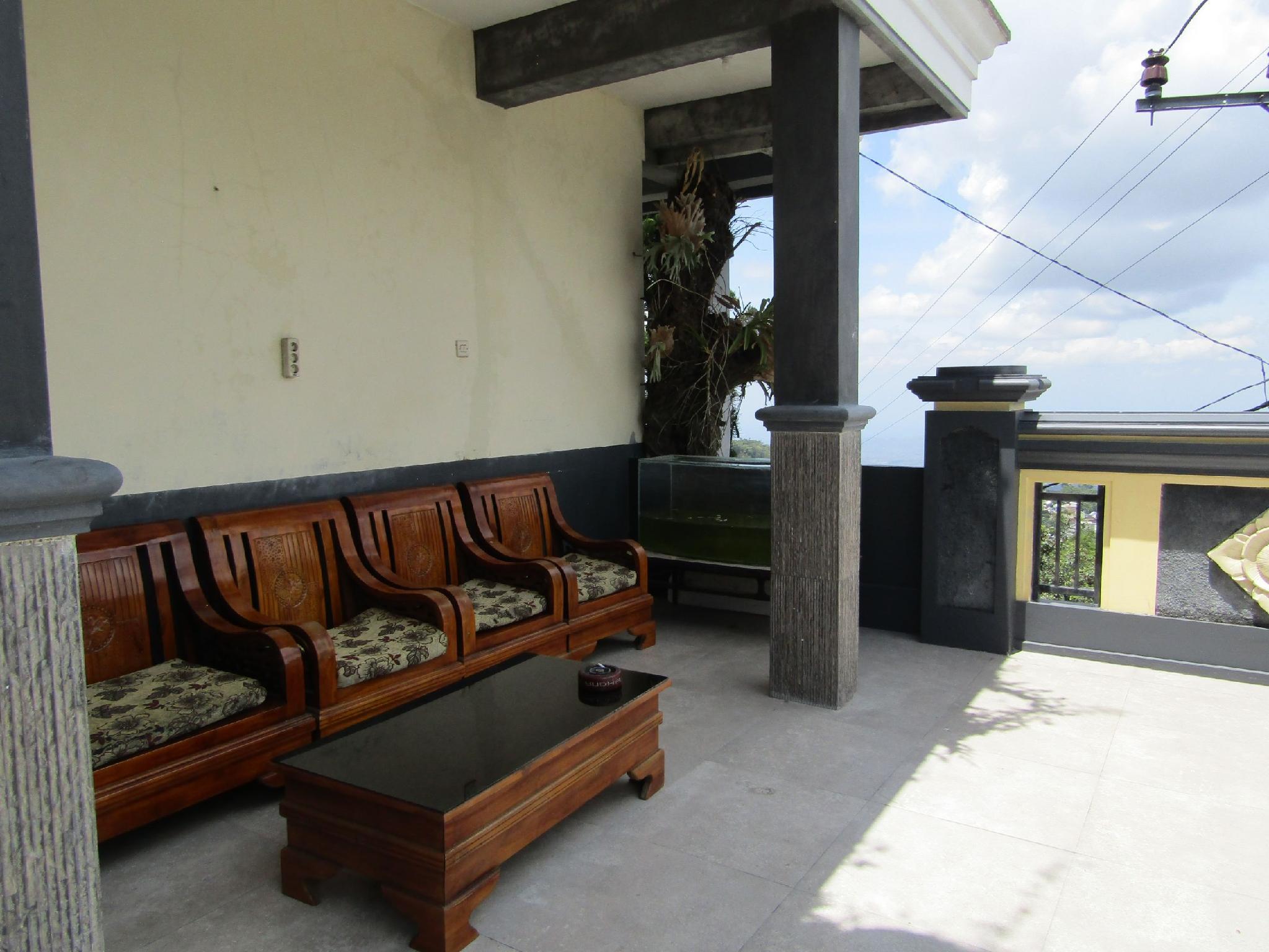 โรงแรมนิรมาลา