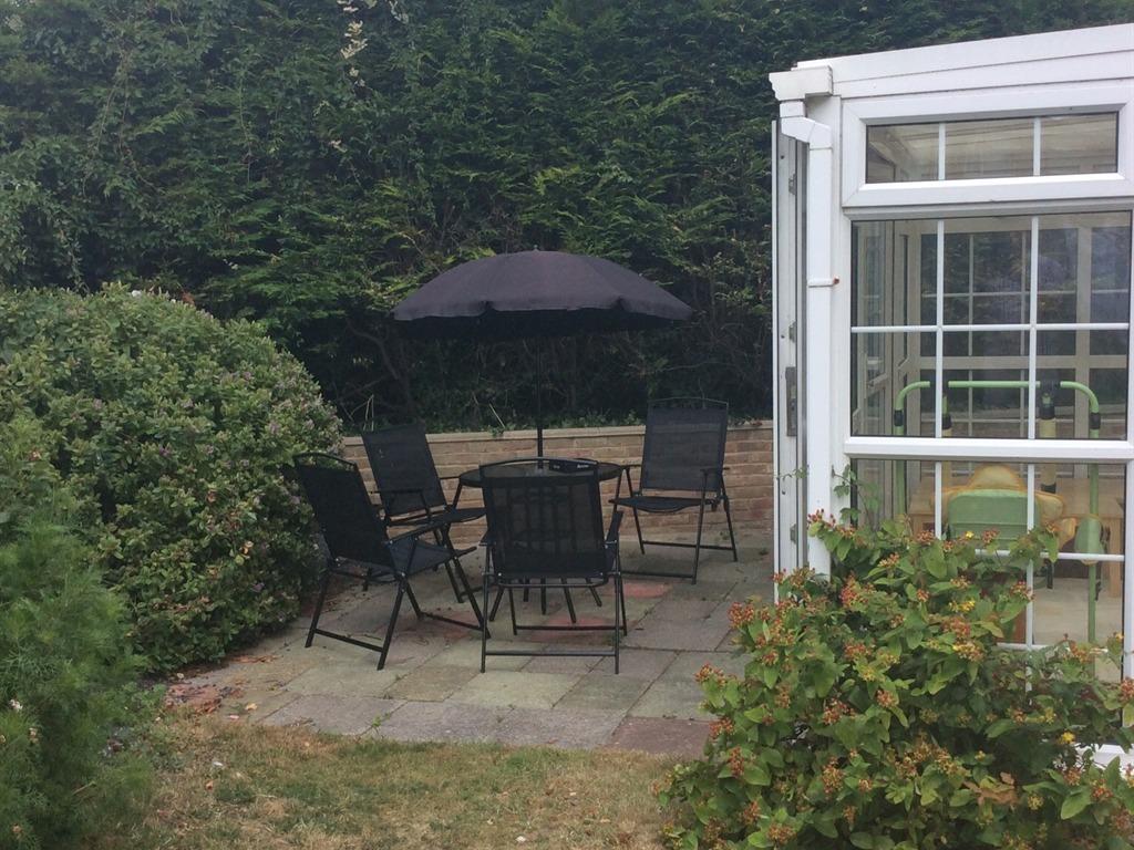 เดอะ ลอดจ์ เกสต์เฮาส์