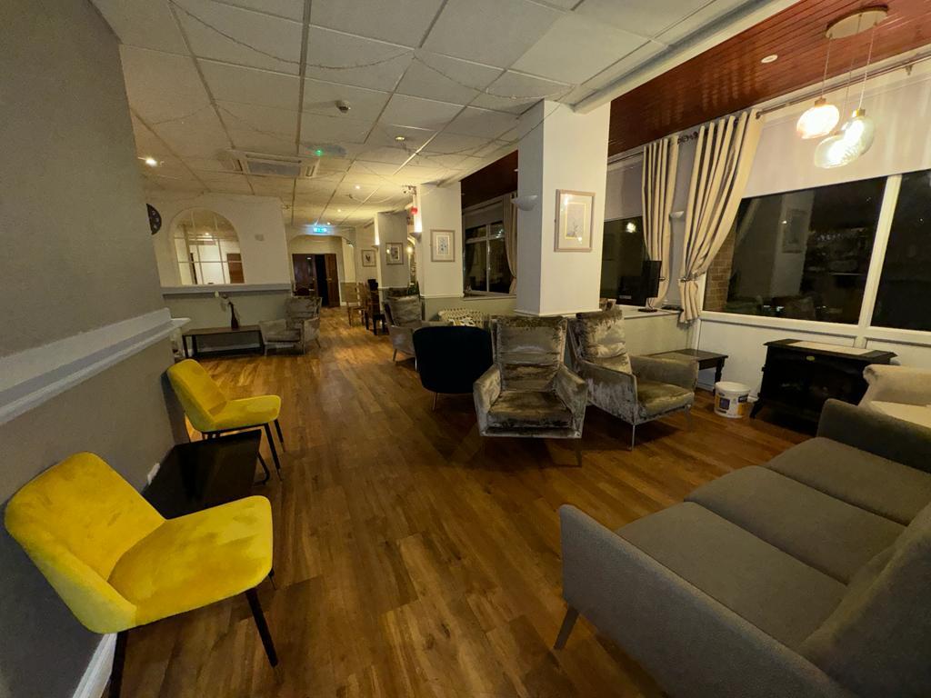 โอลิเวอร์ ครอมเวลล์ โฮเทล