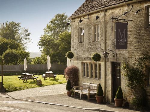 เดอะ เมสัน อาร์ม เดอะ เมสัน อาร์ม