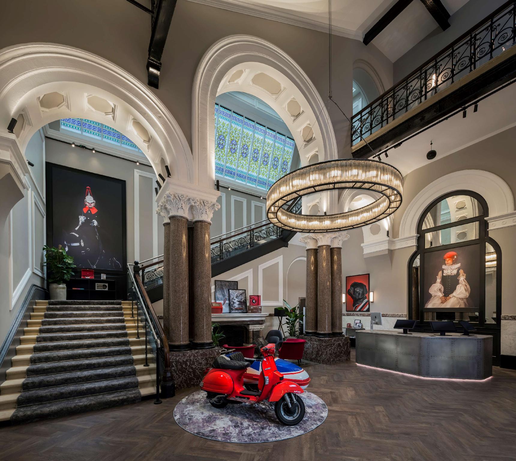 โรงแรมเรดิสสัน เรด ลิเวอร์พูล