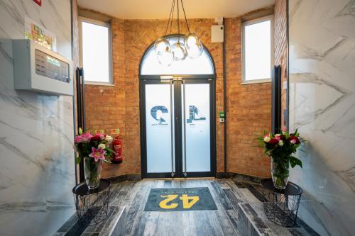 42 อพาร์ท โฮเทล 42 อพาร์ท โฮเทล