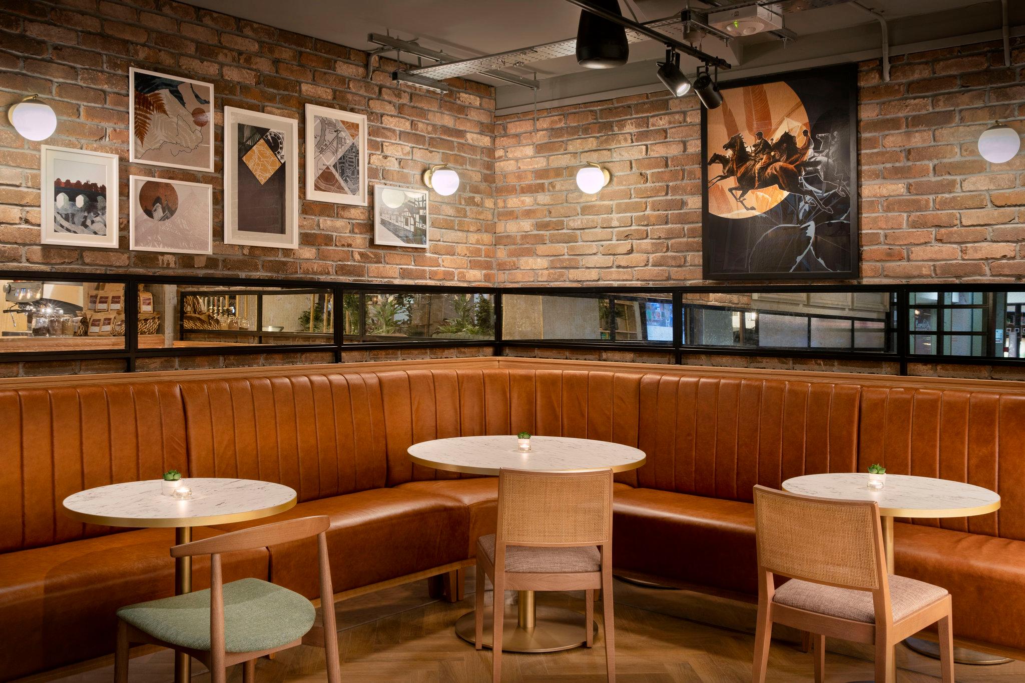 โรงแรมเลโอนาร์โด เชสเตอร์