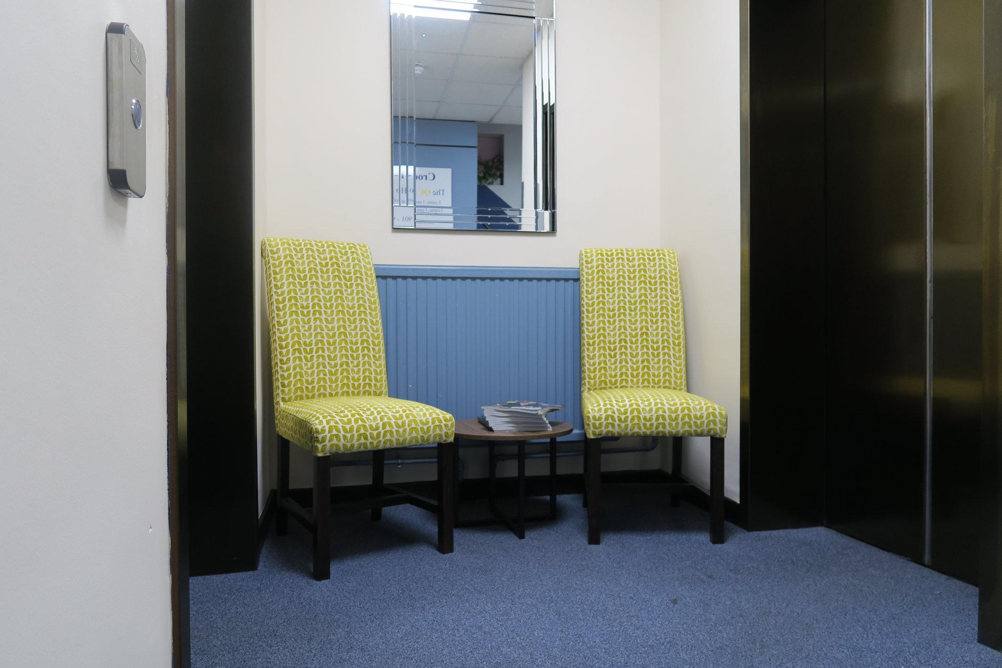 คีย์ อพาร์ตเนต์ คลาเรนซ์ เฮาส์