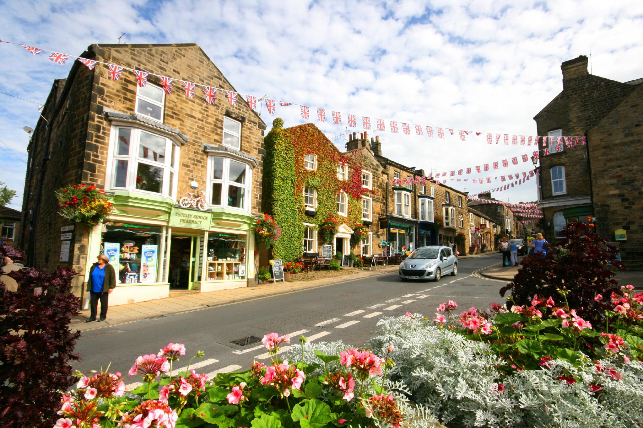 The Willow Restaurant & Cottages The Willow Restaurant & Cottages