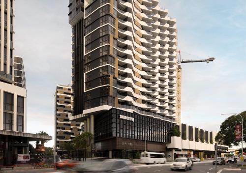 Rambla at South City SQ