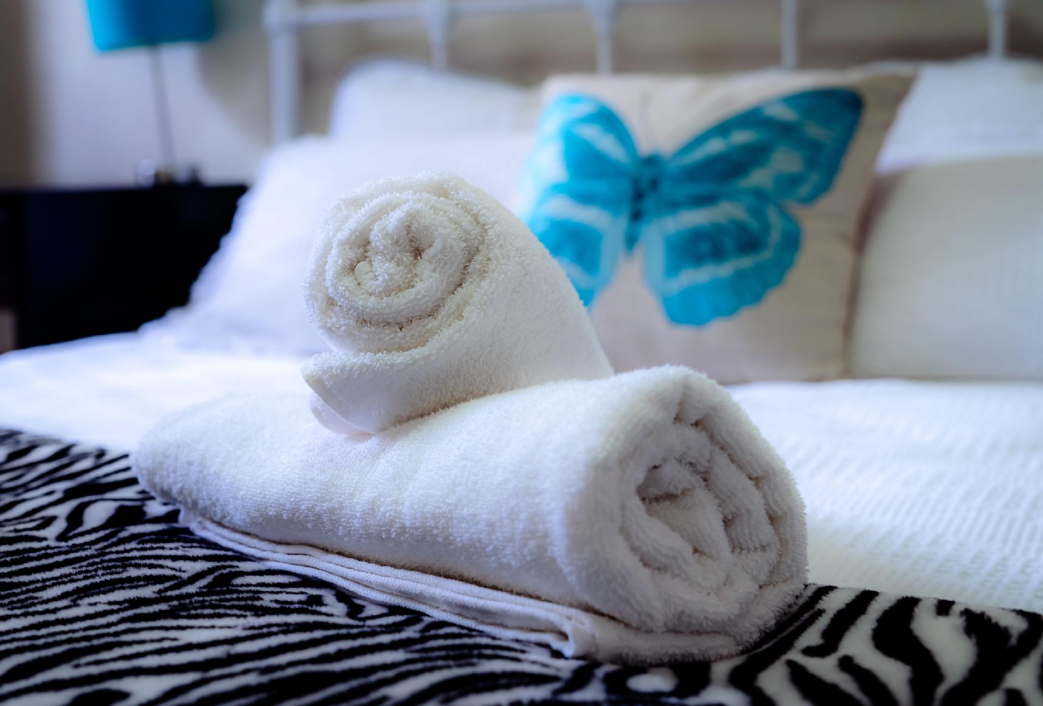 อพาร์ตเมนต์ 3 ห้องนอน 2 ห้องน้ำส่วนตัว ขนาด 120 ตร.ม. – นอร์ธมีด