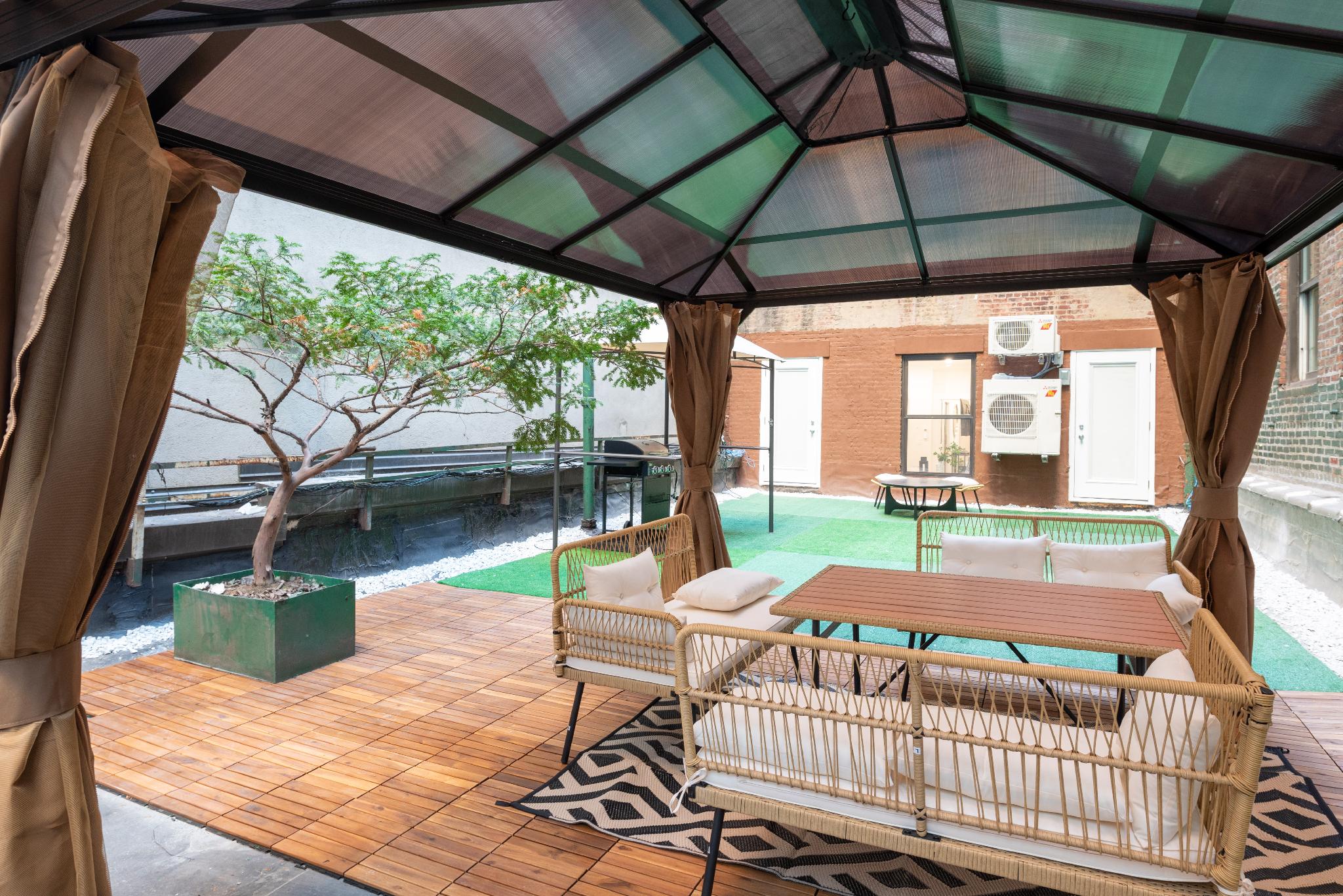 บ้าน 3 ห้องนอนสไตล์โมเดิร์น พื้นที่โรสฮิลล์แมนฮัตตันเทอเรซ